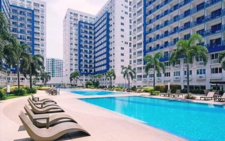 Rhm Sea Residences Condostaycation Moa,Smx פאסאי מראה חיצוני תמונה